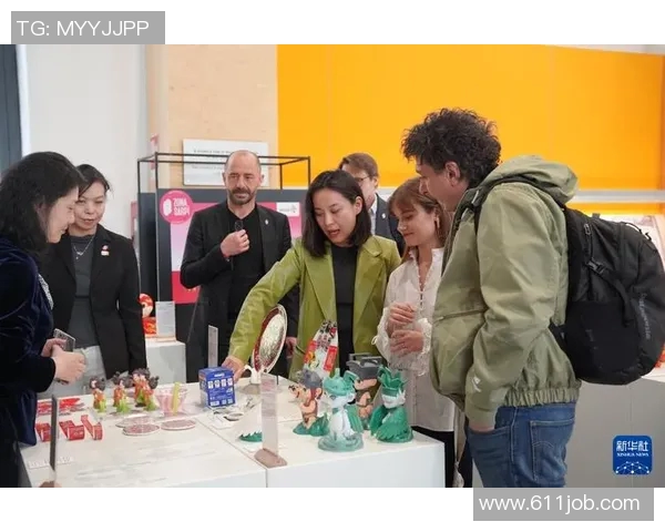 米兰市中心开设米兰设计周活动，吸引国际设计师云集