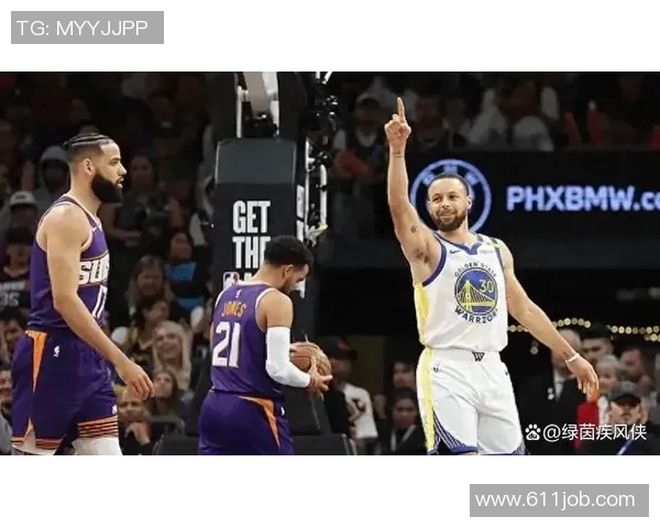 勇士大胜太阳，格林复出砍下三双