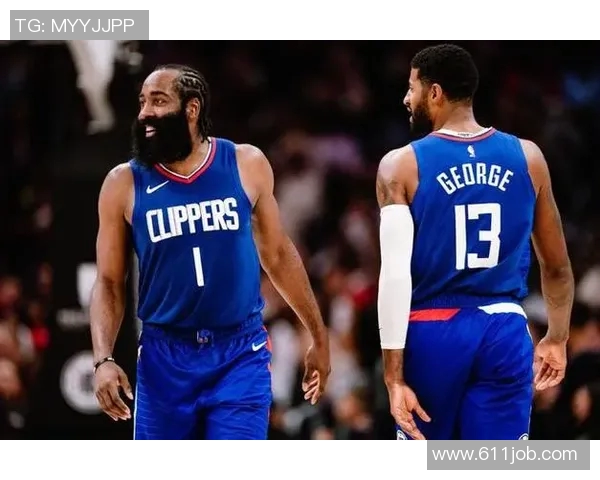 莱昂纳德重返赛场,率快船大胜灰熊 莱昂纳德重返赛场,率快船大胜灰熊